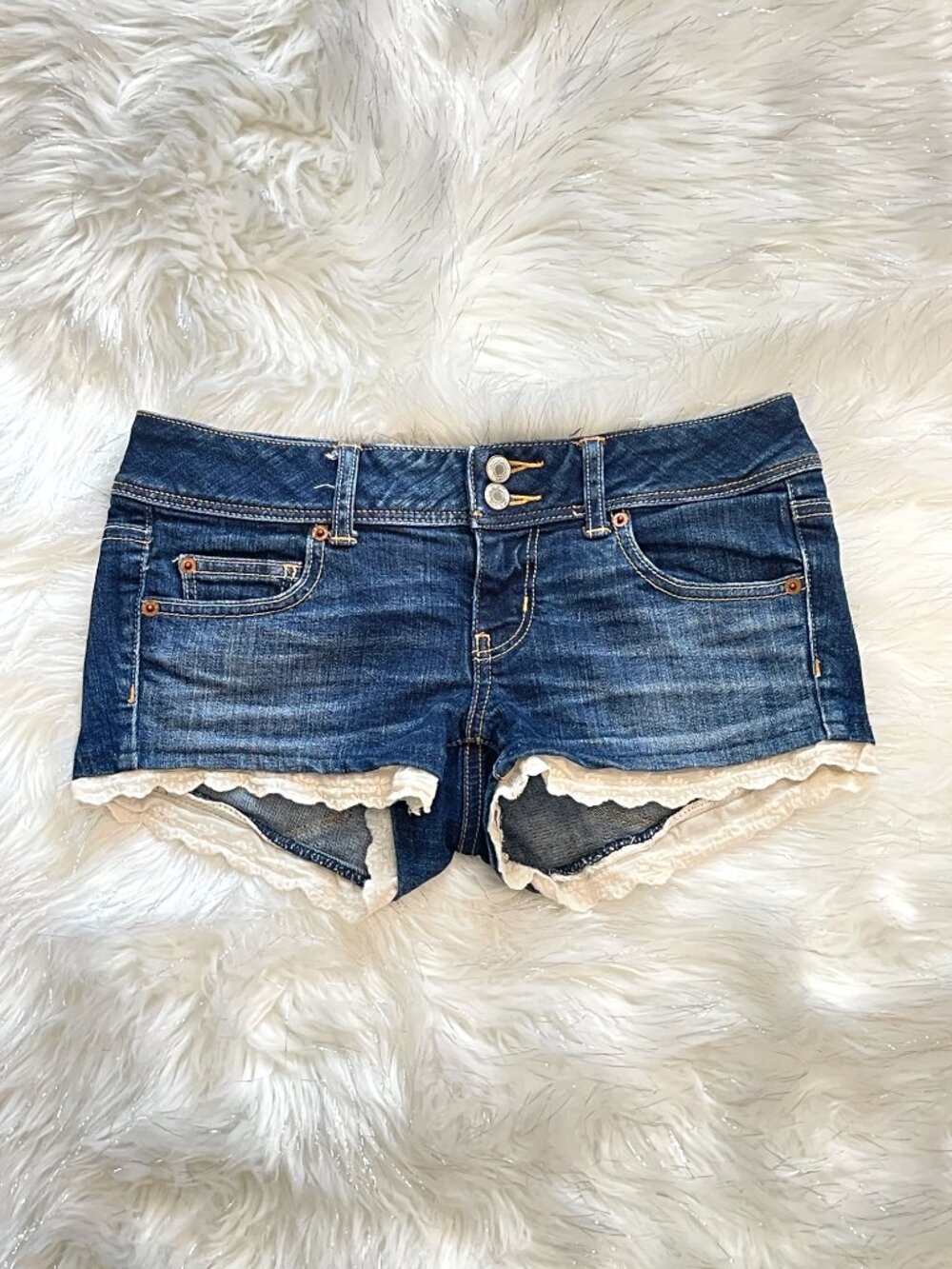 American Eagle Jean Shorts Stretch Dark Blue Denim Eyelet Lace Trim Size 4